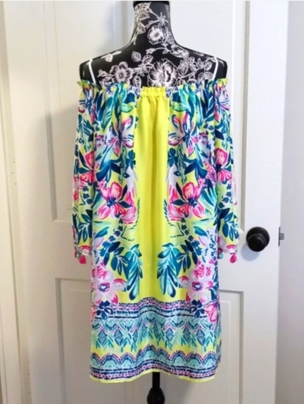 🆕️ 🦄VERY HTF Lilly Pulitzer🦄 - Payge Dress - Picture 2 of 16